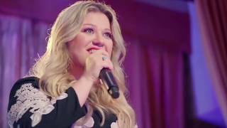 Kelly Clarkson Performs First Dance at Wedding [upl. by Archangel]