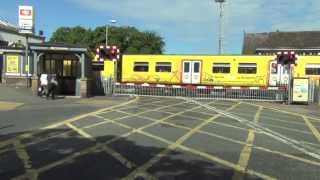 Birkdale Level Crossing [upl. by Norra]